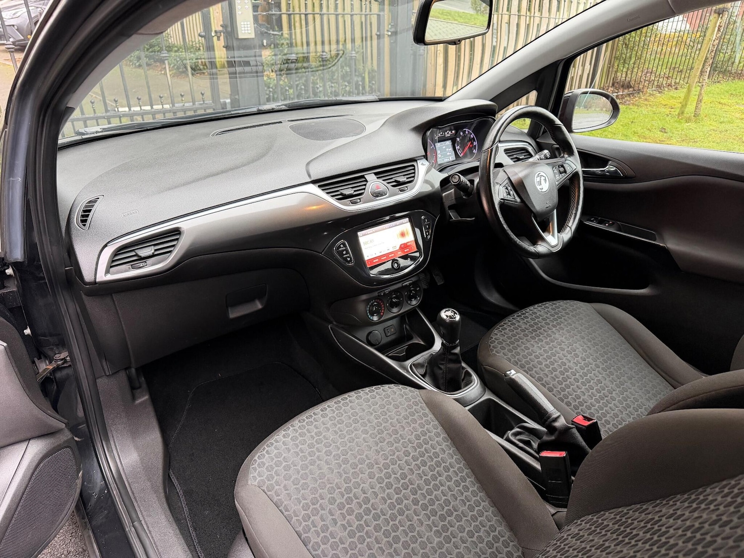 Used Vauxhall Corsa 2015 for sale - 77144067: Photo 26