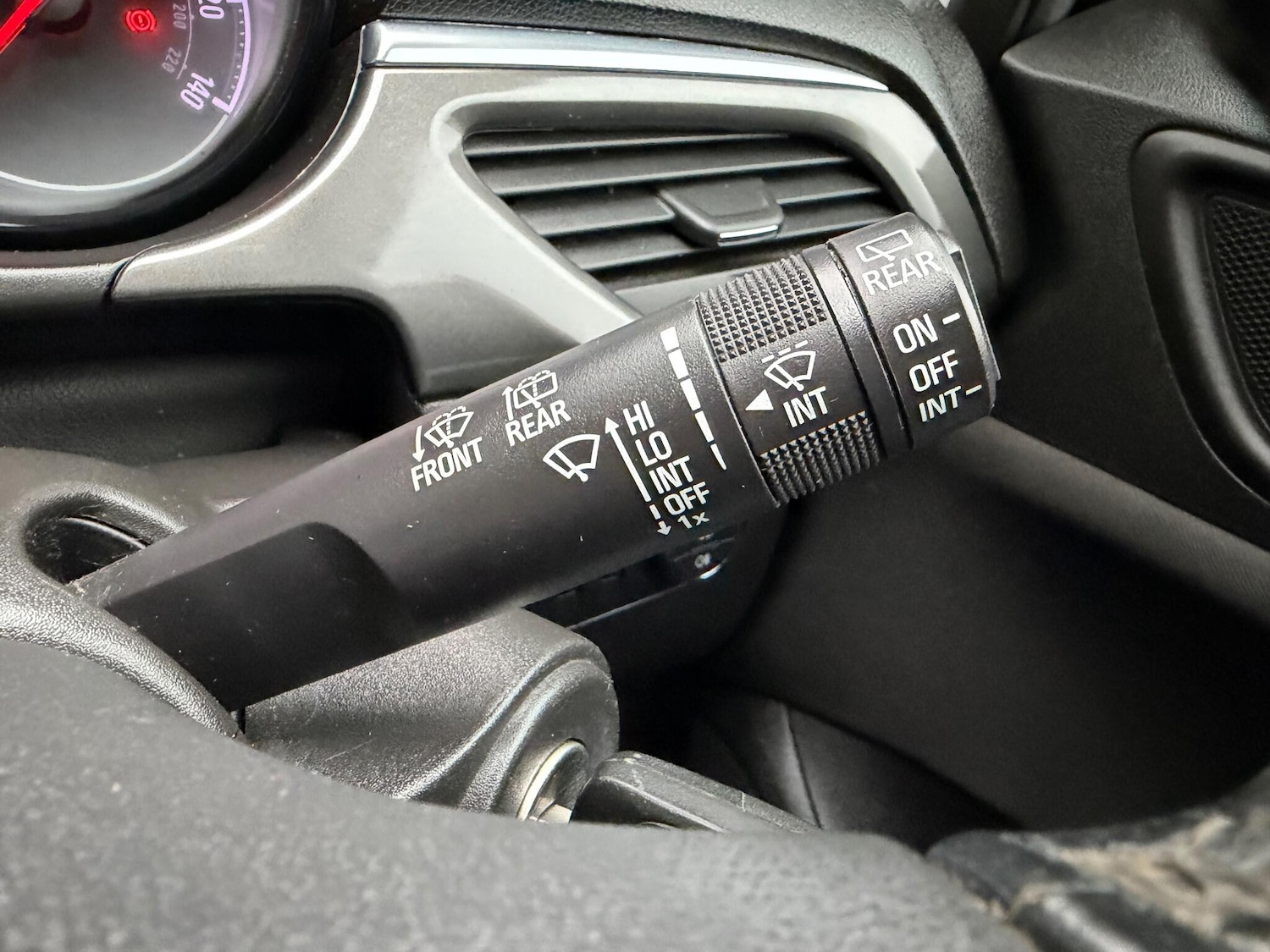 Used Vauxhall Corsa 2015 for sale - 77144067: Photo 40