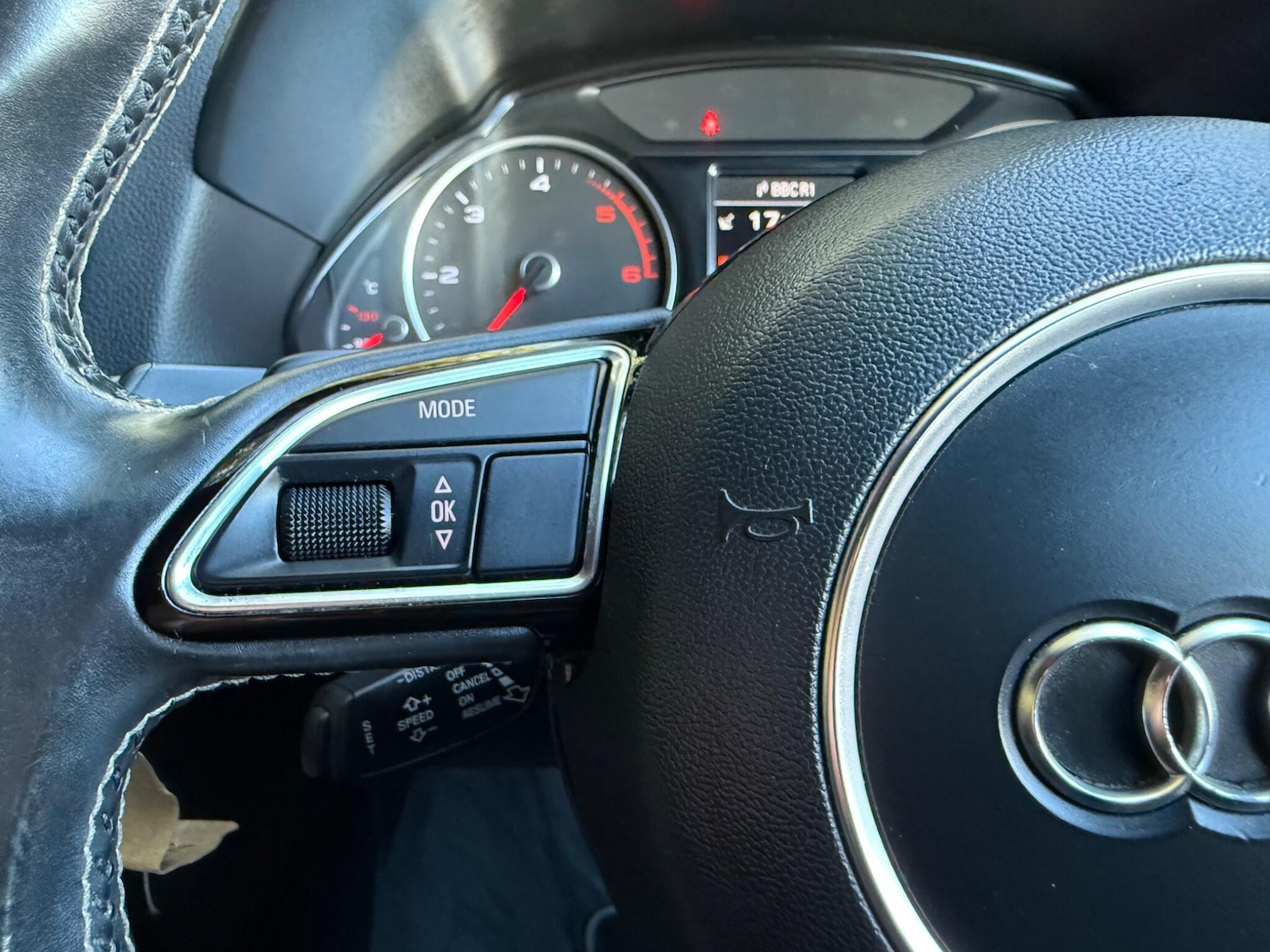 Used Audi Q5 2015 for sale - 75789804: Photo 31