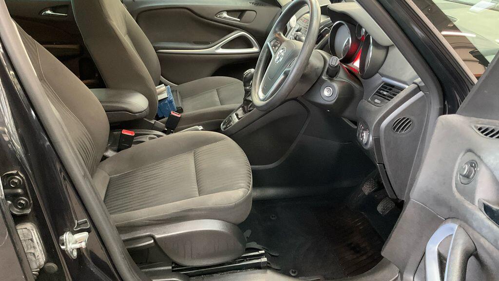 Used Vauxhall Zafira 2015 for sale - 77738194: Photo 8