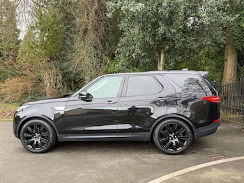 Used Land Rover Discovery 2017 for sale - 79543317: Photo