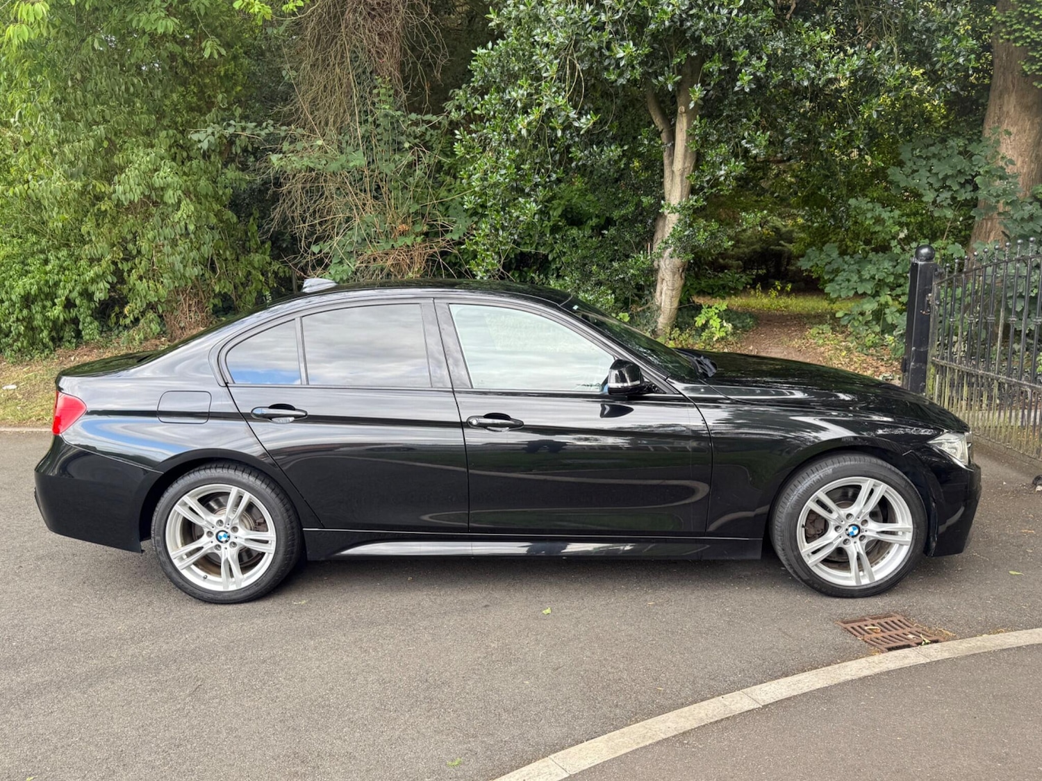 Used BMW 3 Series 2013 for sale - 76992736: Photo 10