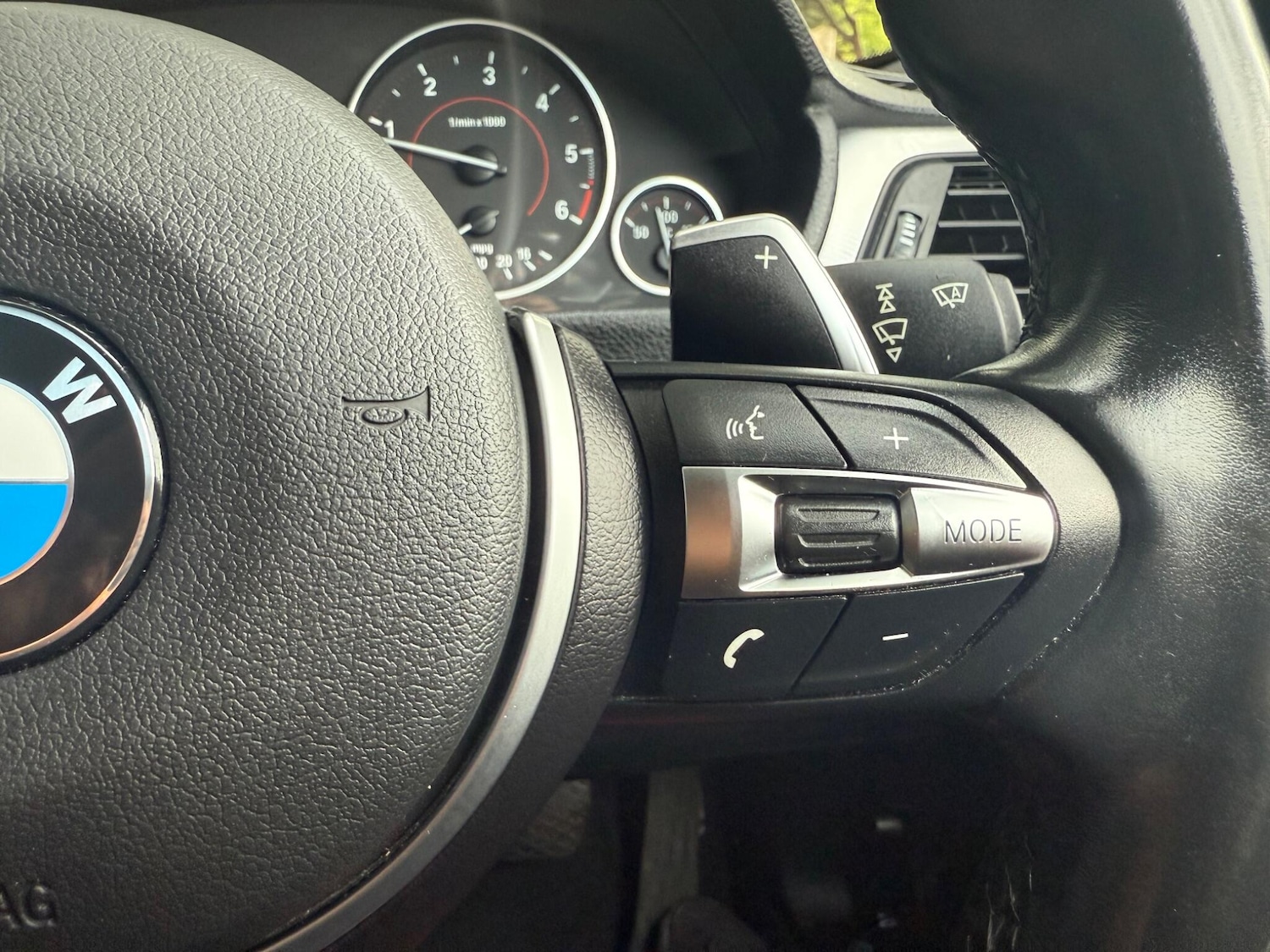 Used BMW 3 Series 2013 for sale - 76992736: Photo 33