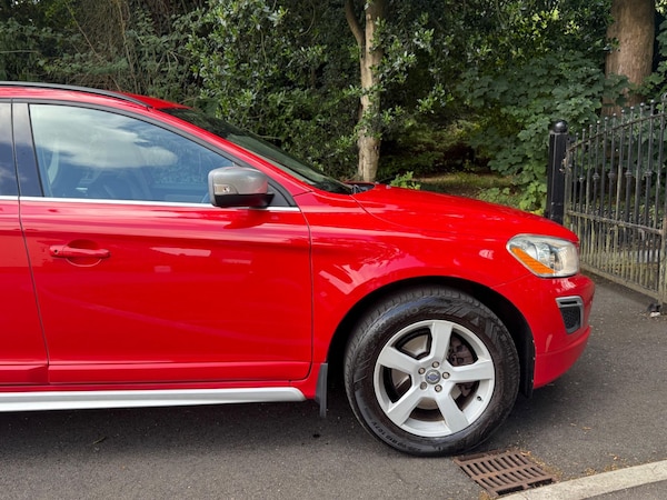 Used Volvo XC60 2010 for sale - 75268485: Photo 12