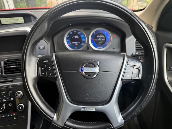 Used Volvo XC60 2010 for sale - 75268485: Photo 26