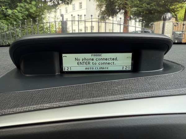 Used Volvo XC60 2010 for sale - 75268485: Photo 28