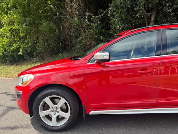 Used Volvo XC60 2010 for sale - 75268485: Photo 5