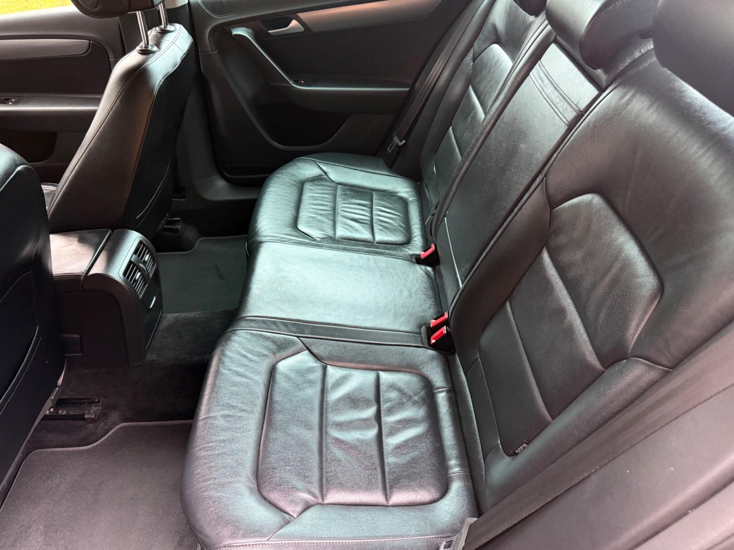 Used Volkswagen Passat 2014 for sale - 76336165: Photo 21