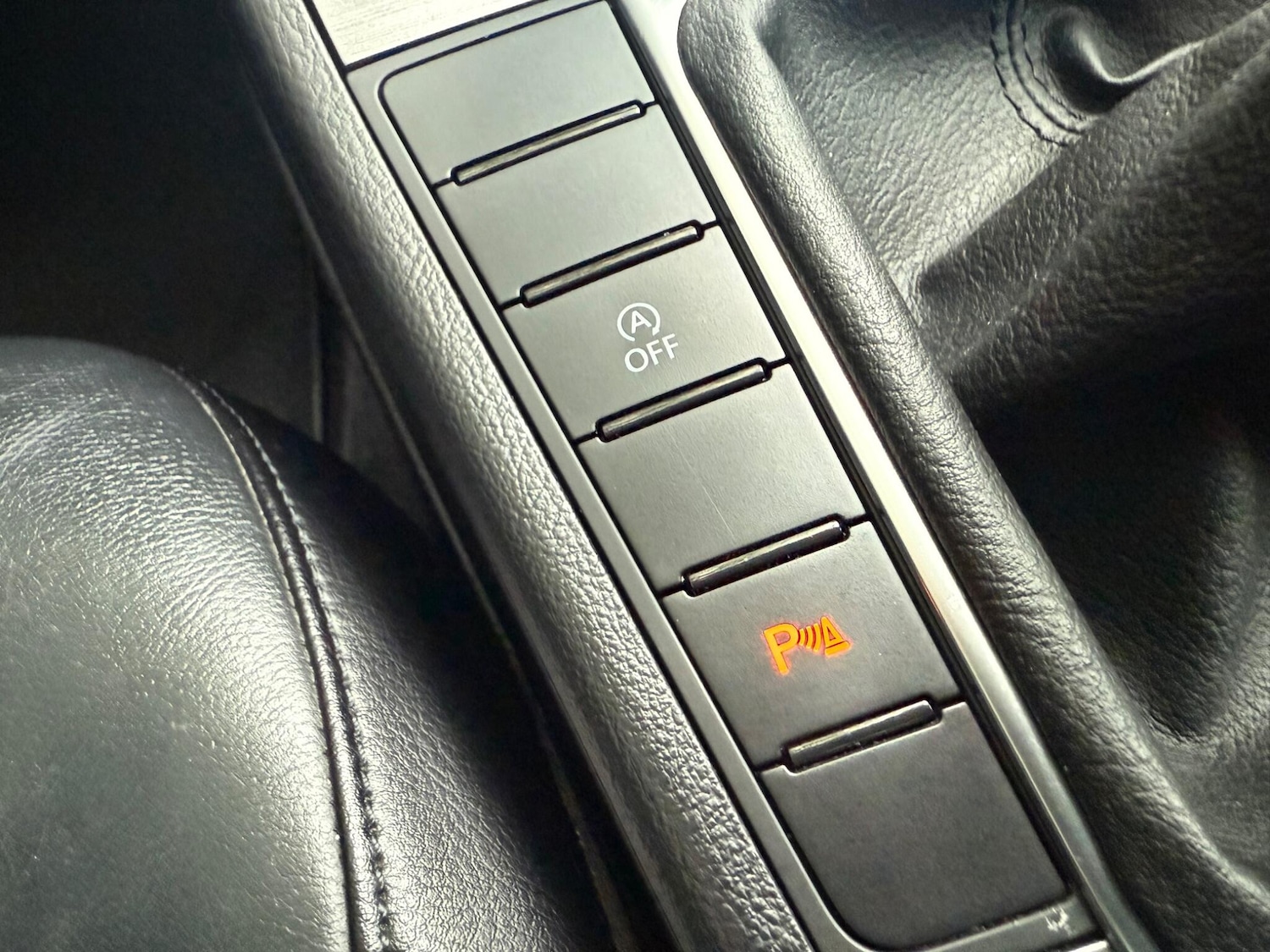 Used Volkswagen Passat 2014 for sale - 76336165: Photo 24