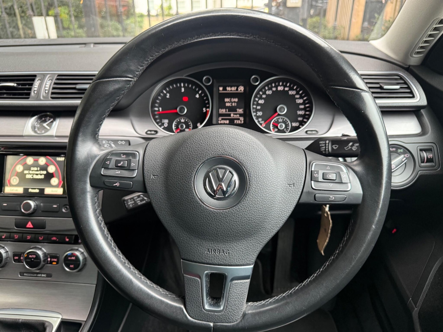 Used Volkswagen Passat 2014 for sale - 76336165: Photo 43