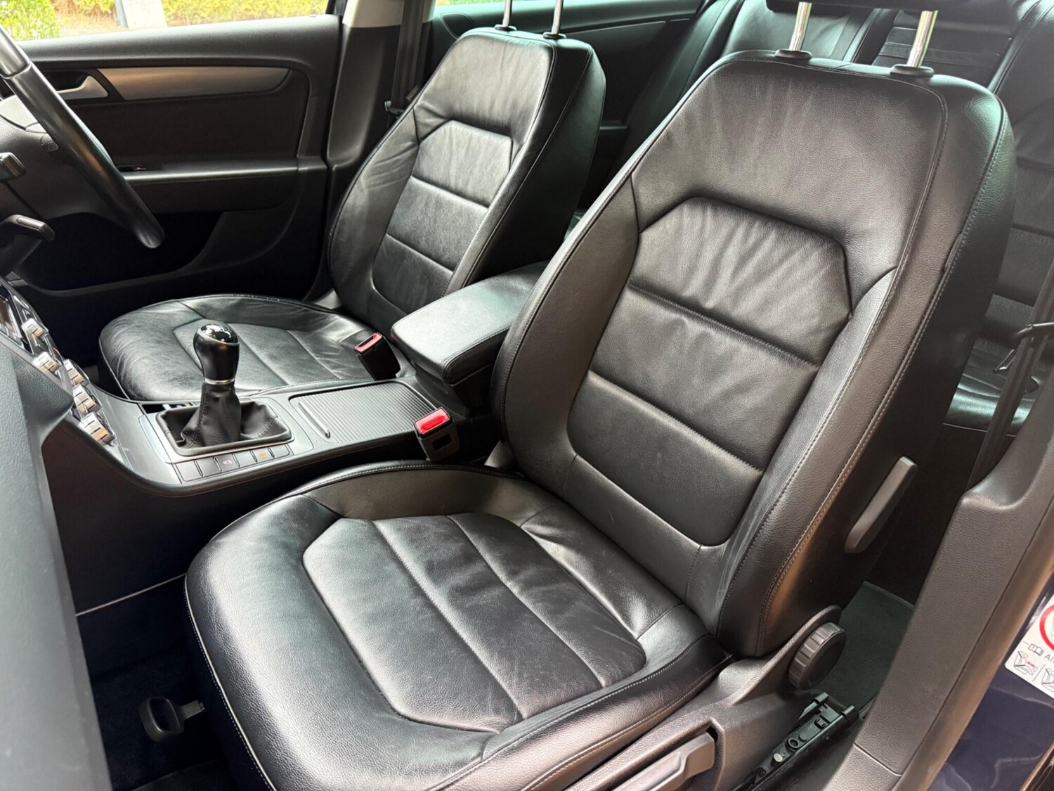 Used Volkswagen Passat 2014 for sale - 76336165: Photo 45