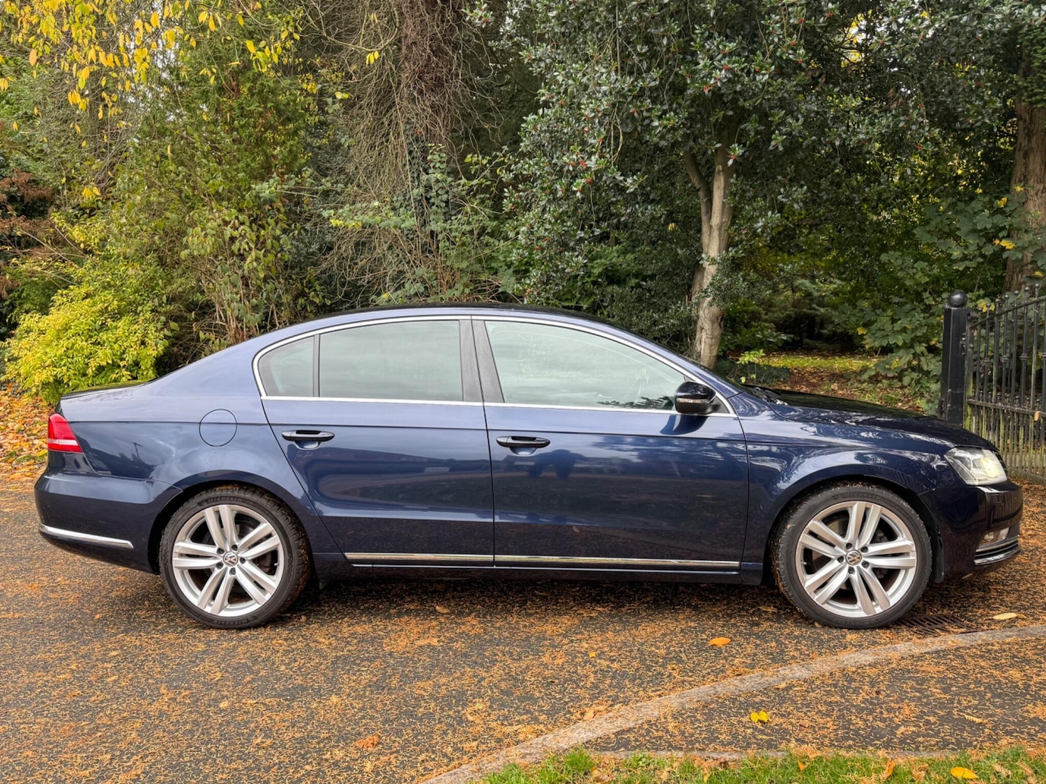Used Volkswagen Passat 2014 for sale - 76336165: Photo 9