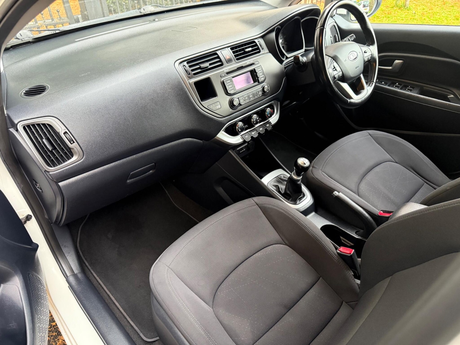 Used Kia Rio 2014 for sale - 76992937: Photo 12