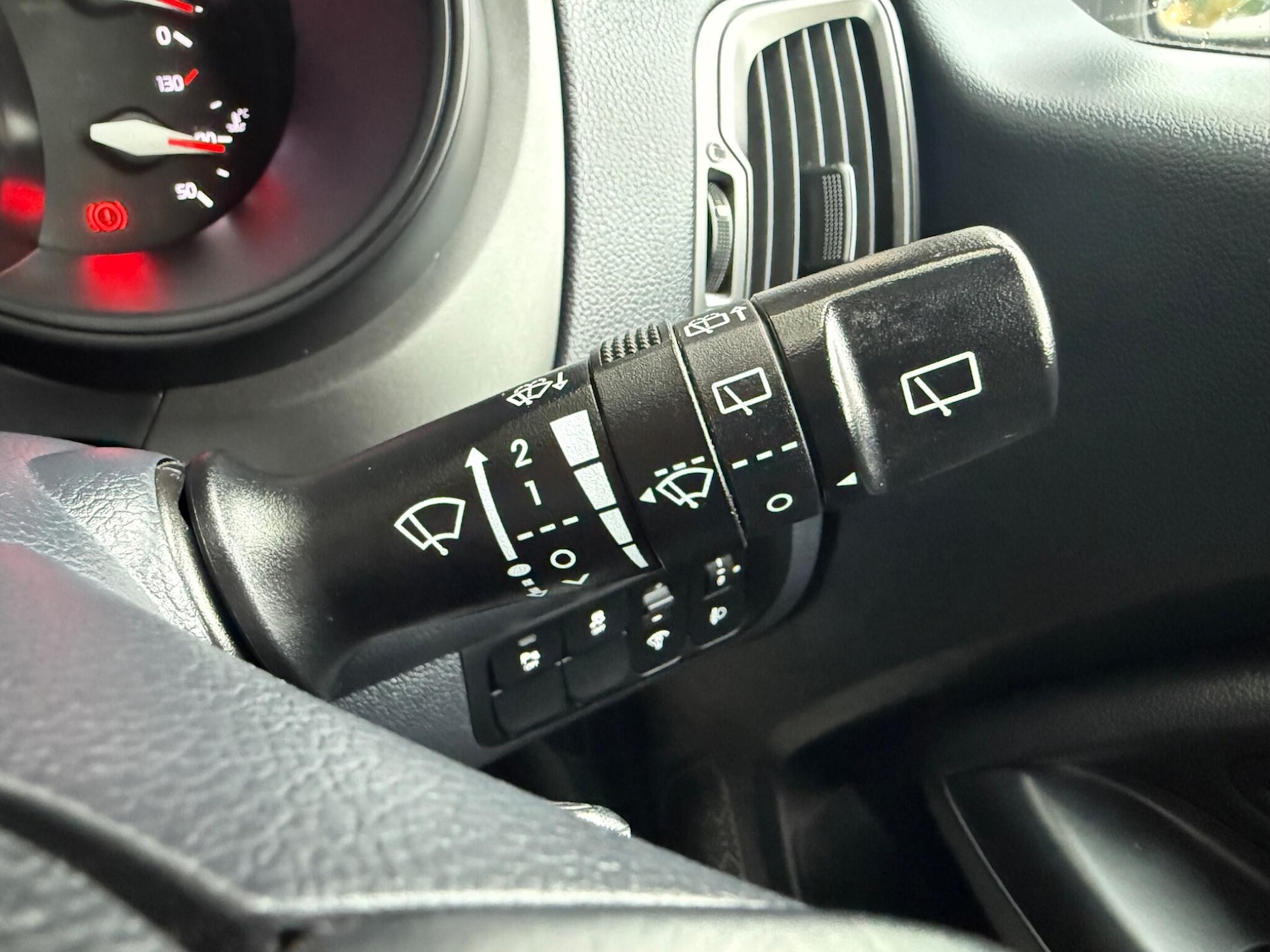 Used Kia Rio 2014 for sale - 76992937: Photo 27