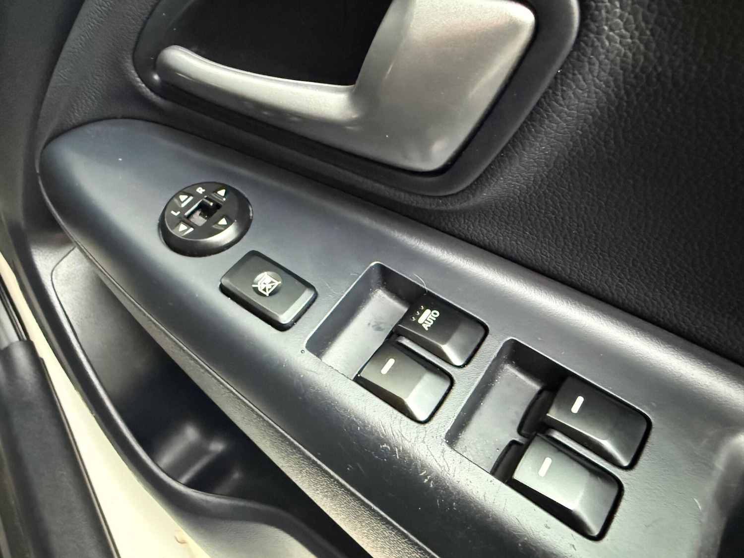 Used Kia Rio 2014 for sale - 76992937: Photo 29