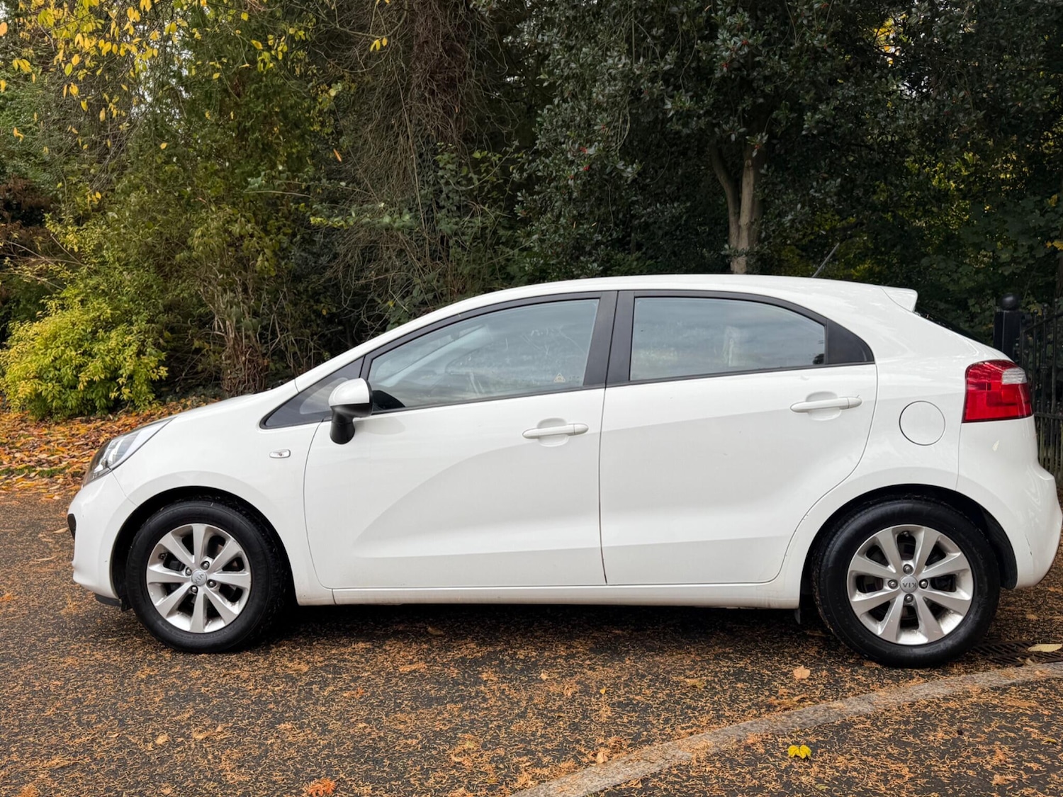 Used Kia Rio 2014 for sale - 76992937: Photo 6