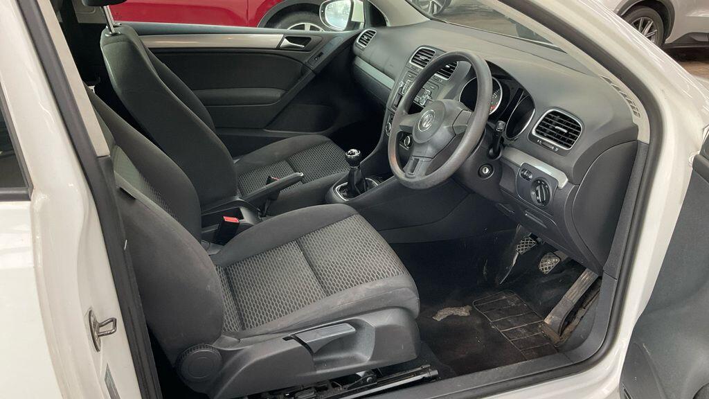 Used Volkswagen Golf 2011 for sale - 76671451: Photo 9