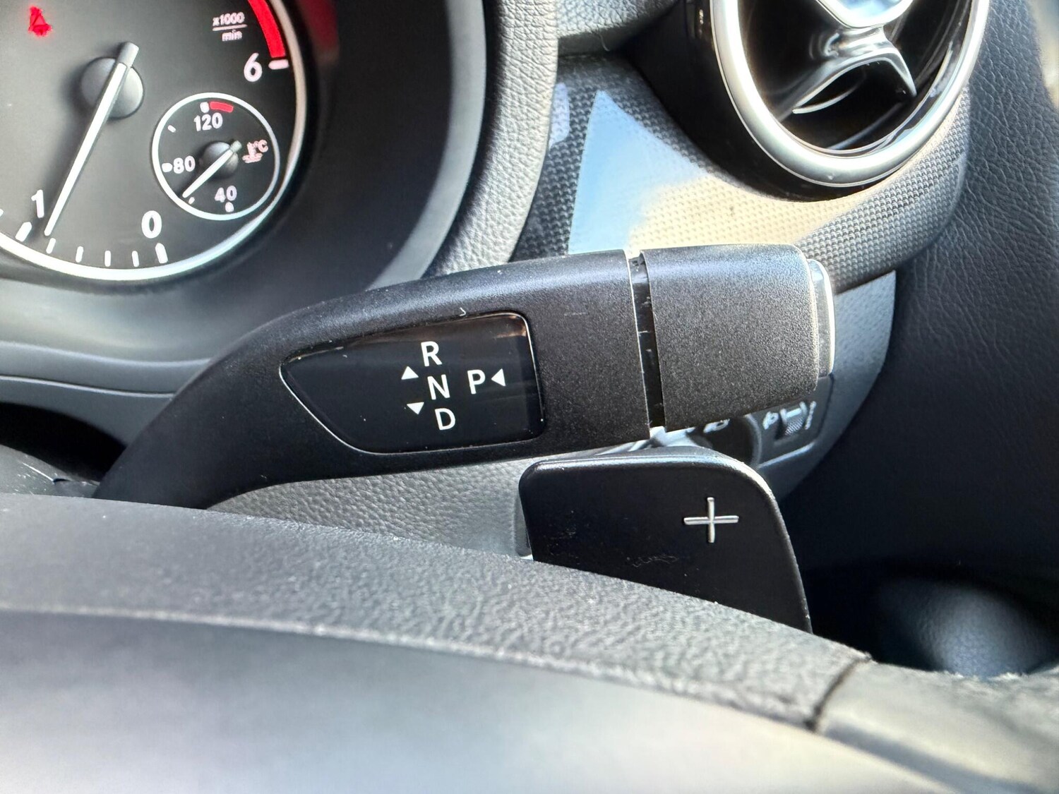 Used Mercedes-Benz B Class 2014 for sale - 77279598: Photo 42