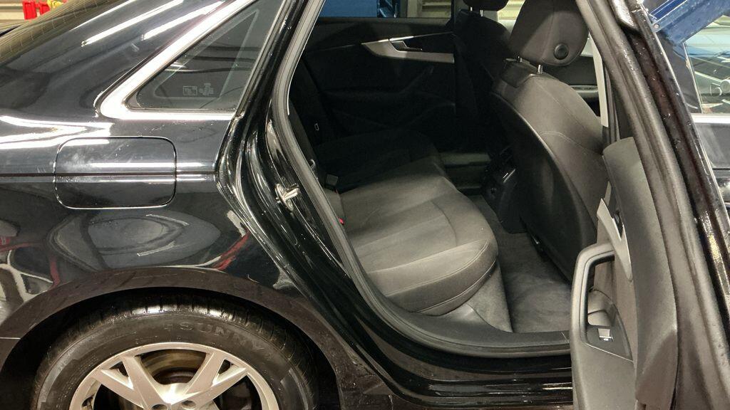 Used Audi A4 2016 for sale - 77344784: Photo 8