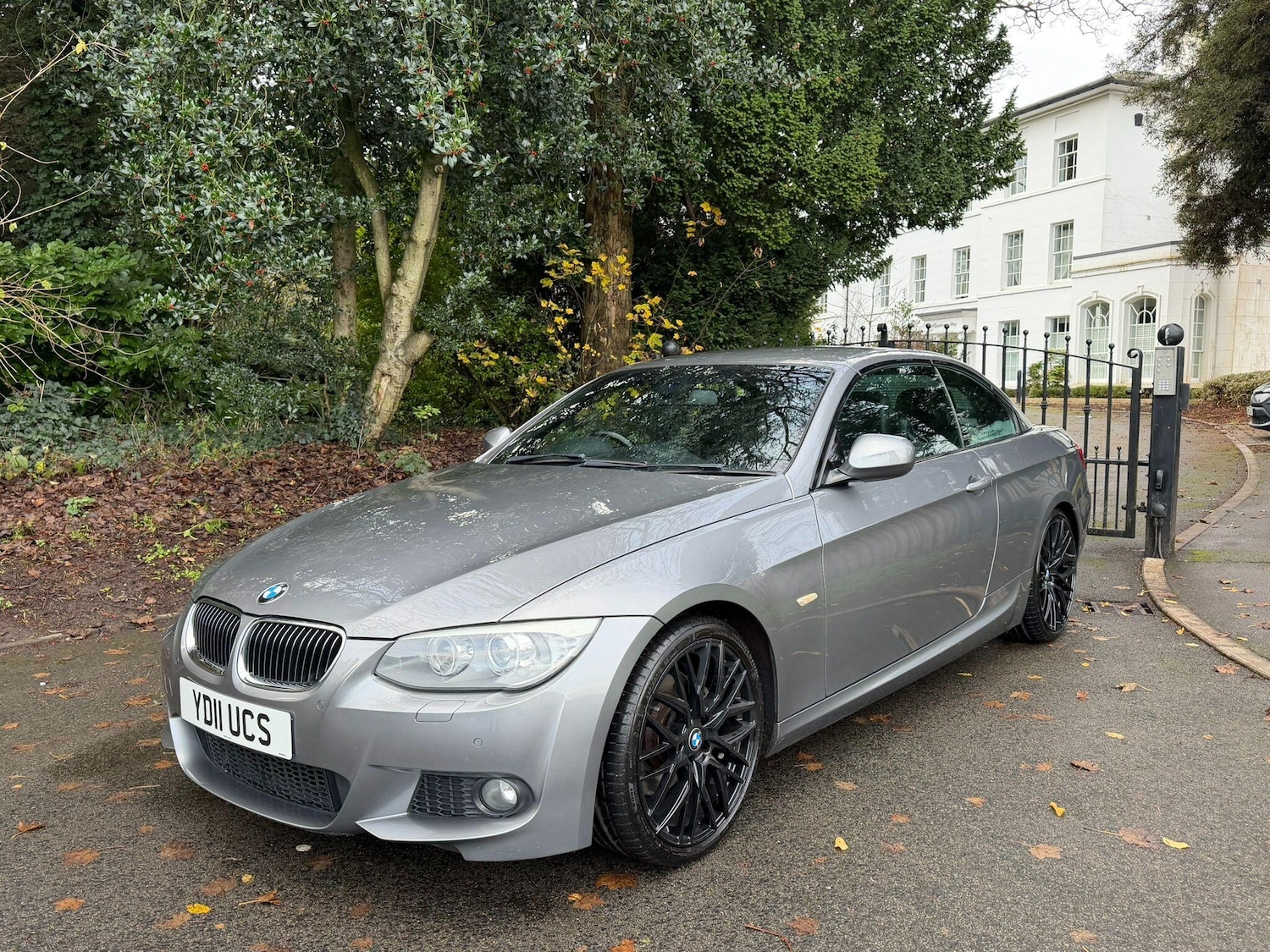 Used BMW 3 Series 2011 for sale - 76850062: Photo 1