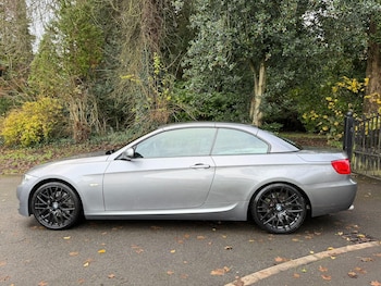 Used BMW 3 Series 2011 for sale - 76850062: Photo