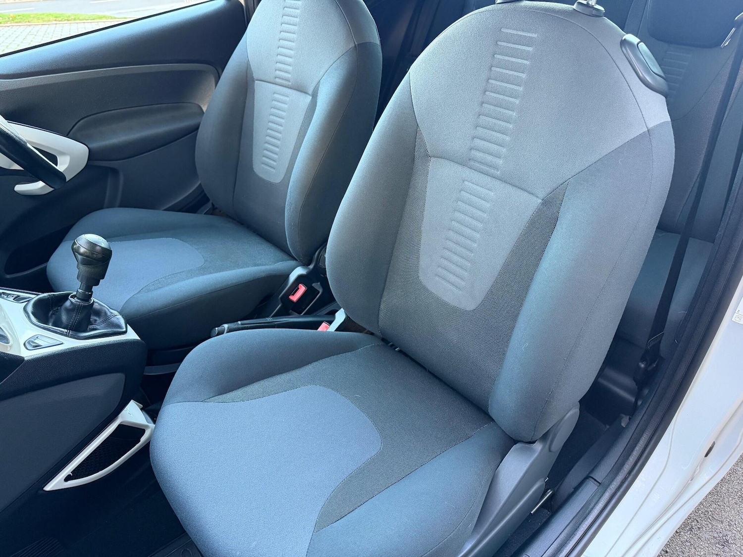 Used Ford Ka 2010 for sale - 75103050: Photo 24