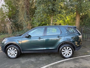 Used Land Rover Discovery Sport 2015 for sale - 78699400: Photo