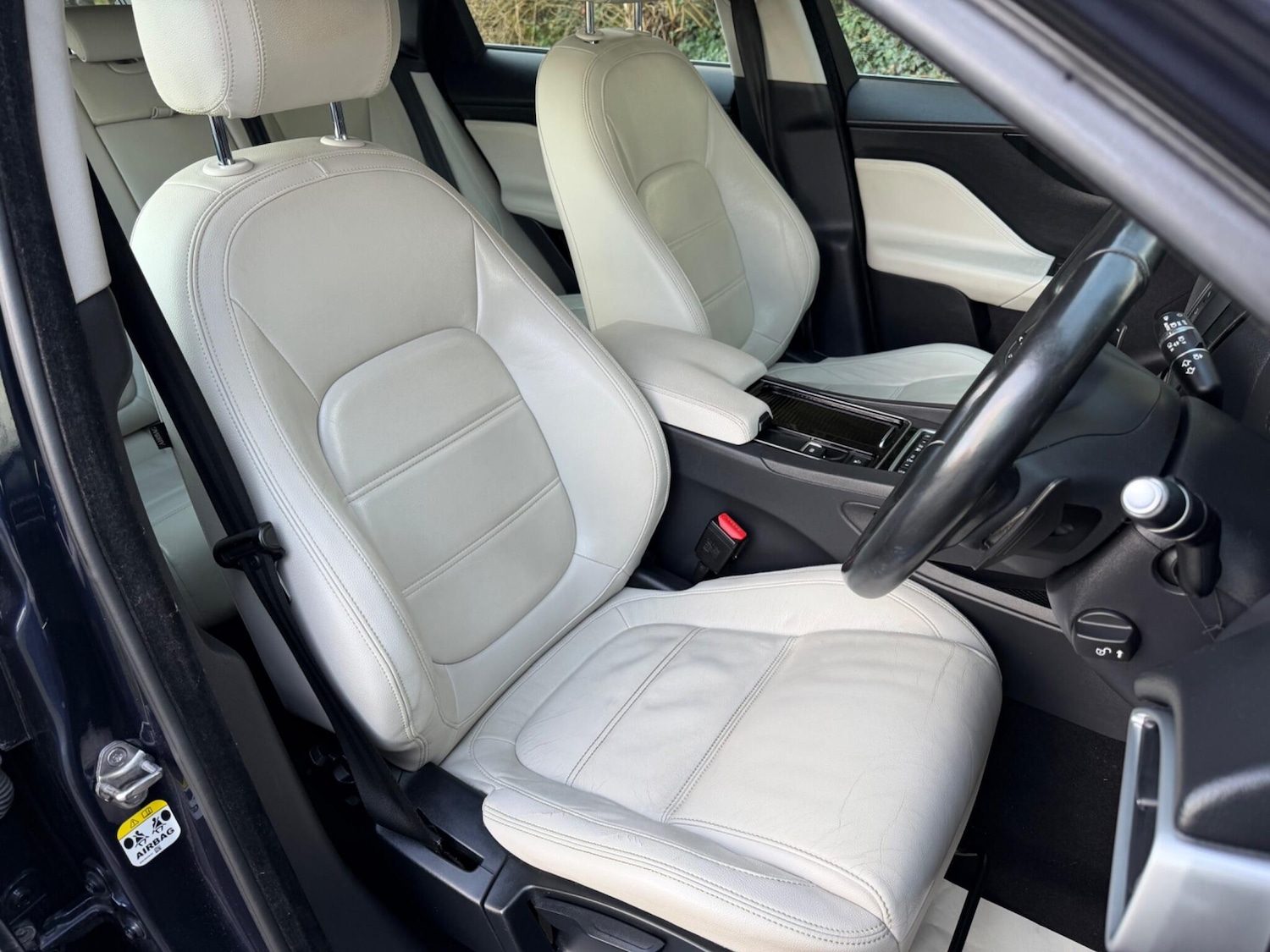 Used Jaguar F-Pace 2017 for sale - 77143905: Photo 22