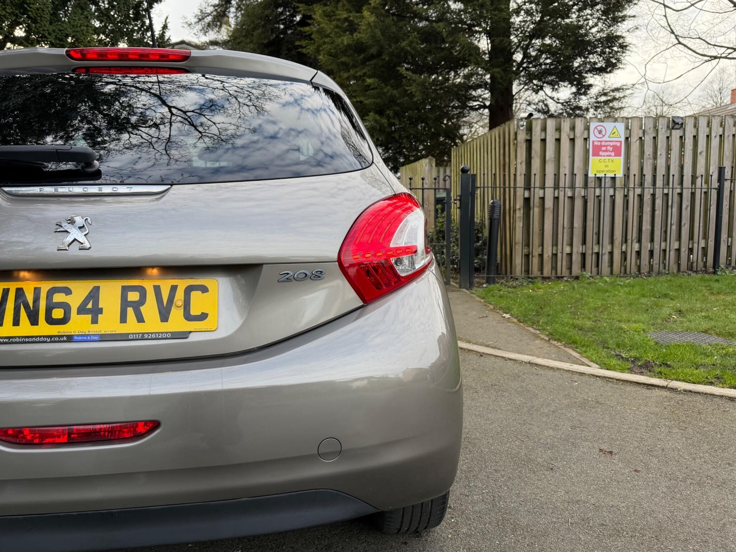 Used Peugeot 208 2014 for sale - 78047366: Photo 20