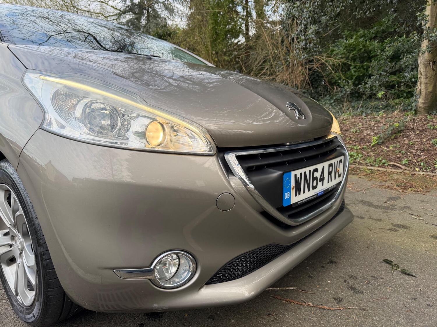 Used Peugeot 208 2014 for sale - 78047366: Photo 43