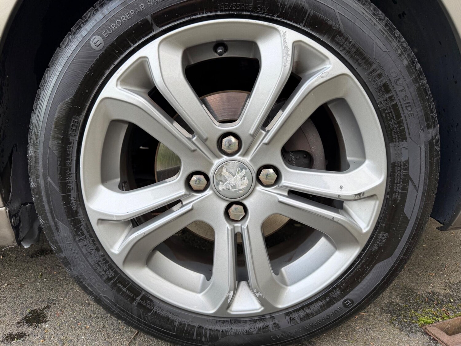 Used Peugeot 208 2014 for sale - 78047366: Photo 46