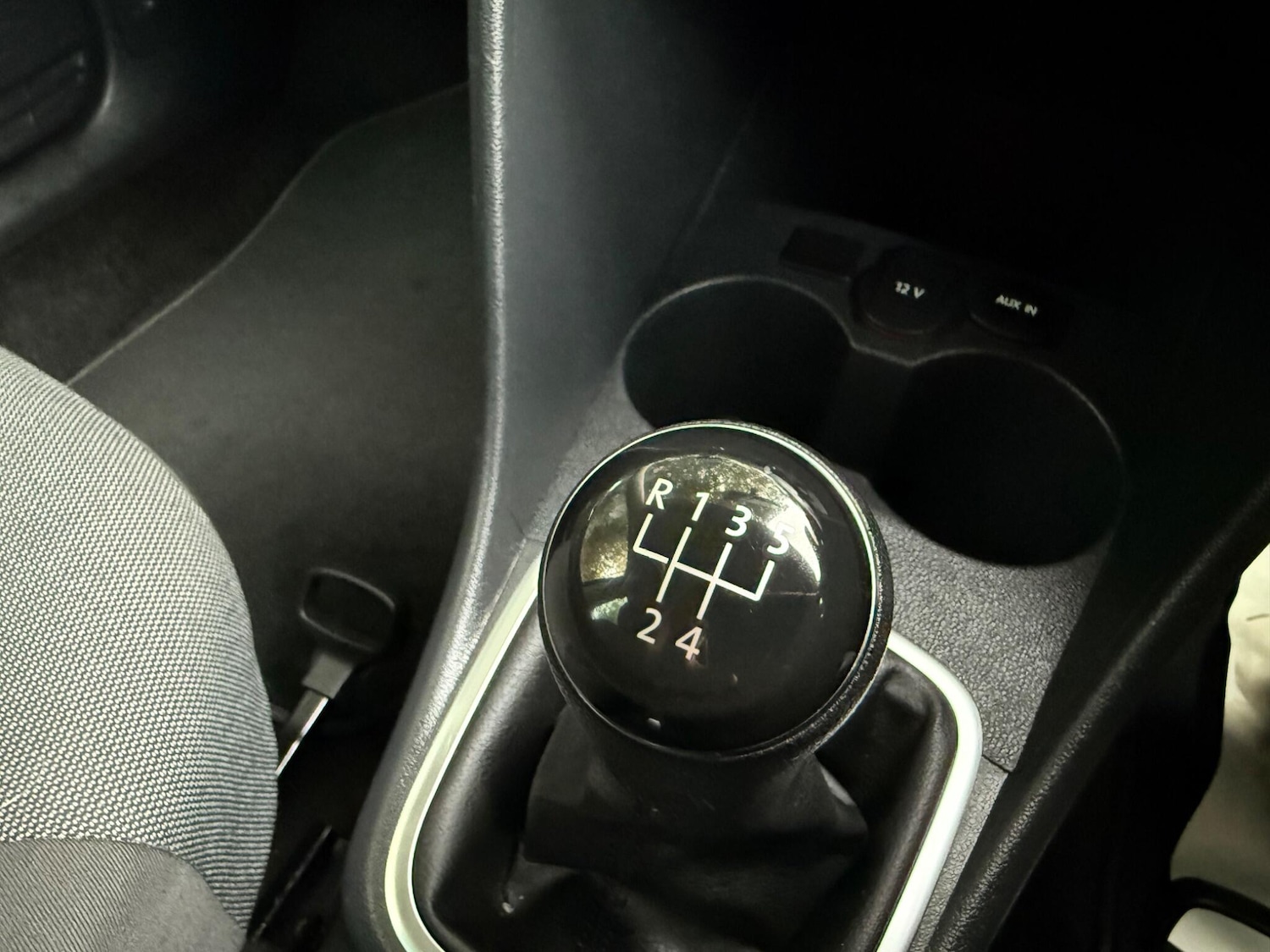 Used Volkswagen Polo 2013 for sale - 76359952: Photo 14