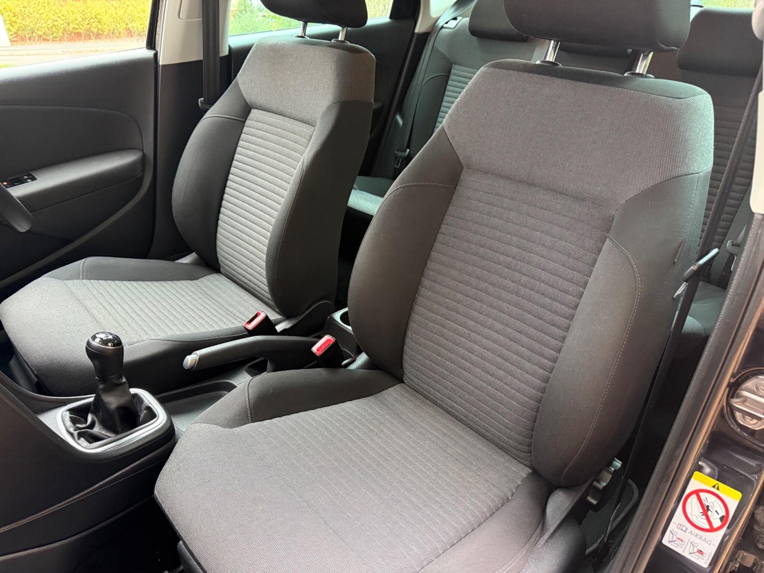 Used Volkswagen Polo 2013 for sale - 76359952: Photo 32