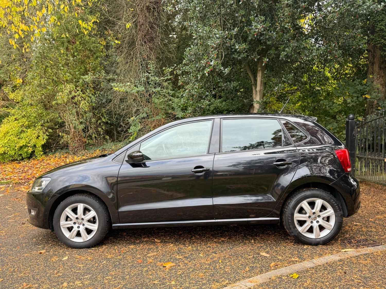 Used Volkswagen Polo 2013 for sale - 76359952: Photo 5