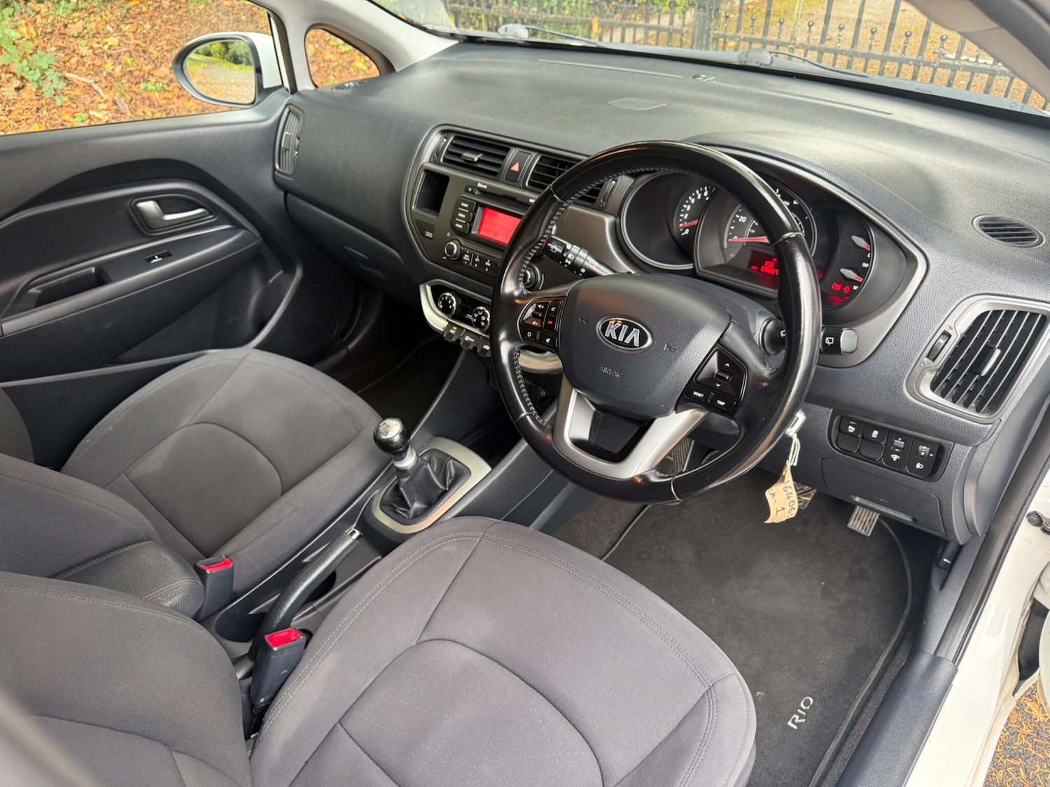 Used Kia Rio 2014 for sale - 76360031: Photo 11