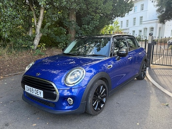 2019 (69) - 1.5 Cooper Classic Steptronic Euro 6 (s/s) 5dr