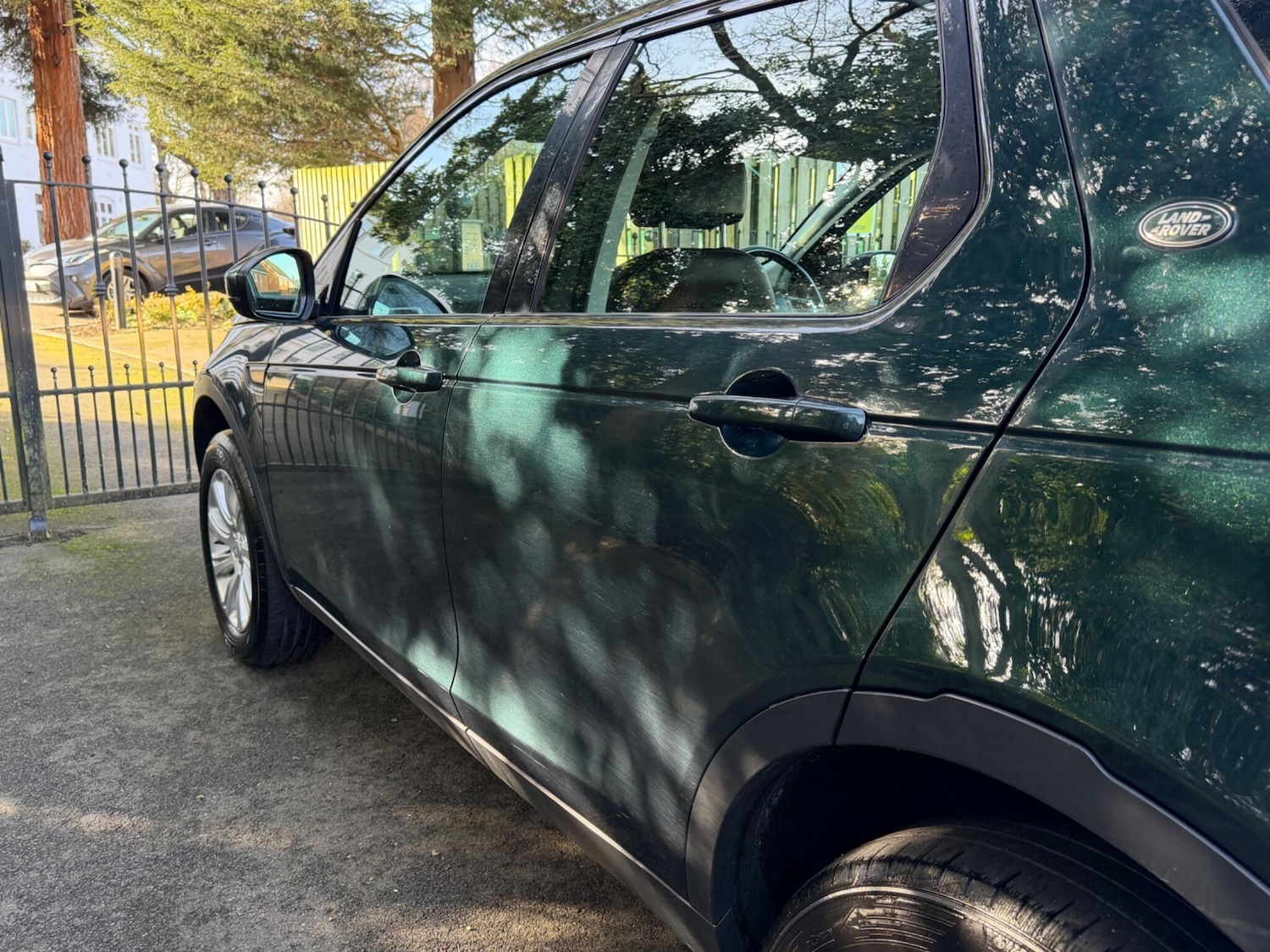 Used Land Rover Discovery Sport 2015 for sale - 77537124: Photo 18