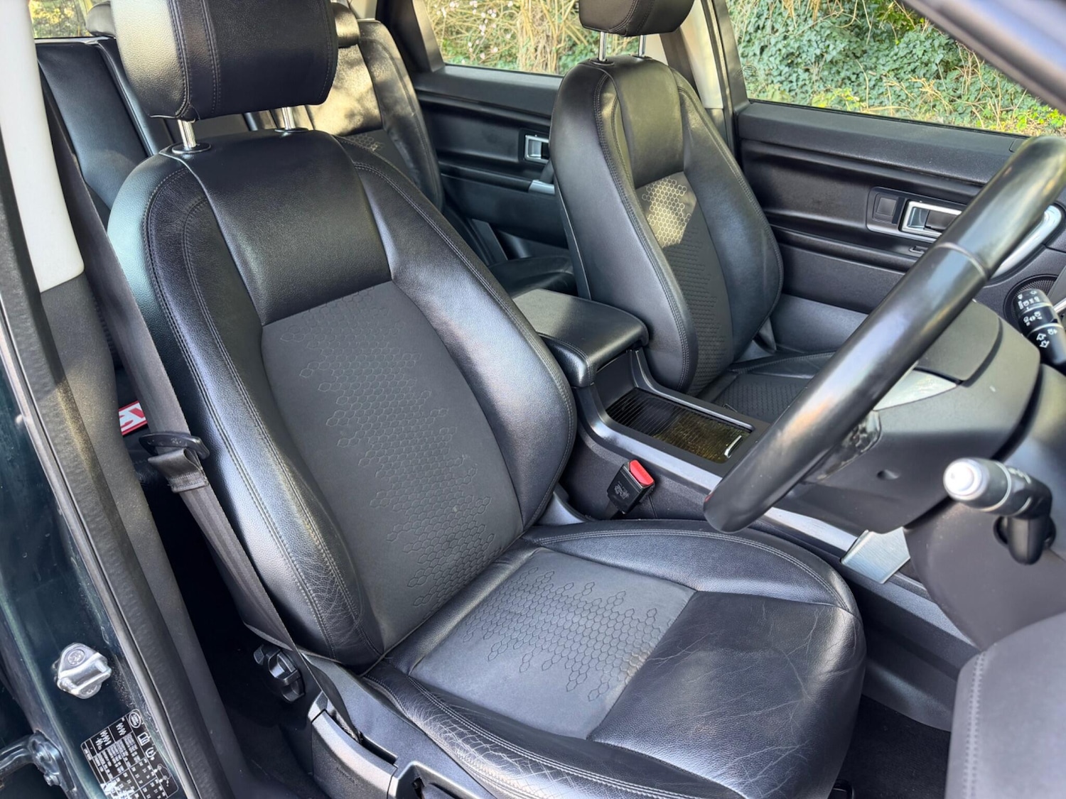 Used Land Rover Discovery Sport 2015 for sale - 77537124: Photo 22