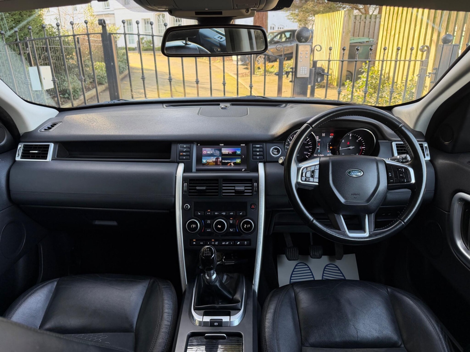 Used Land Rover Discovery Sport 2015 for sale - 77537124: Photo 35