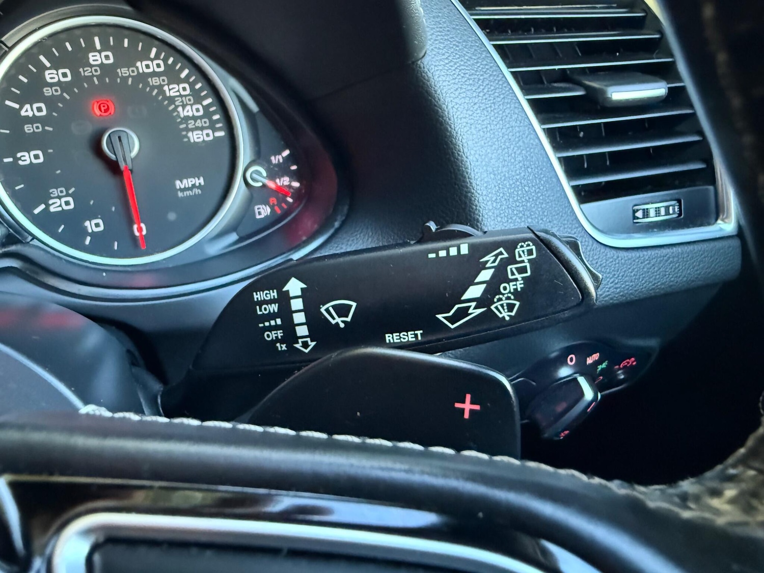 Used Audi Q5 2015 for sale - 77202700: Photo 33