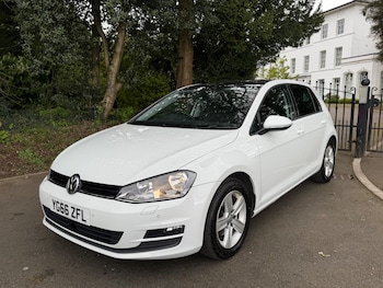 Used Volkswagen Golf 2016 for sale - 78220031: Photo