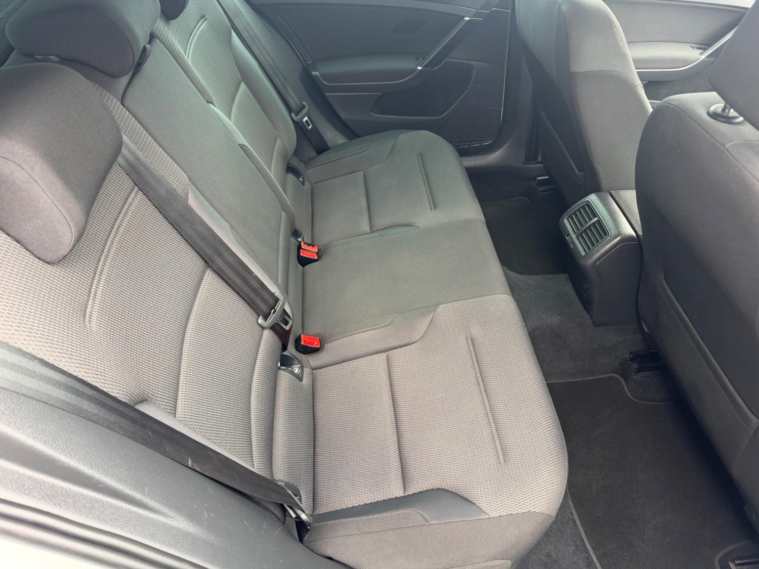 Used Volkswagen Golf 2016 for sale - 78220031: Photo 25