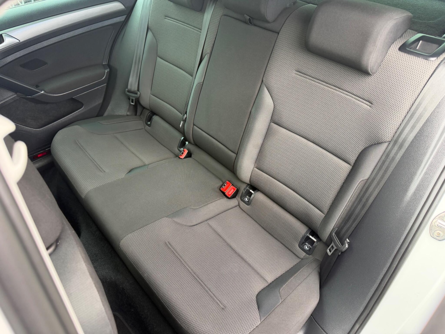 Used Volkswagen Golf 2016 for sale - 78220031: Photo 28