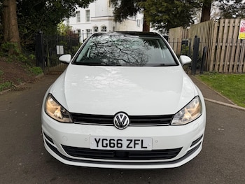 Used Volkswagen Golf 2016 for sale - 78220031: Photo