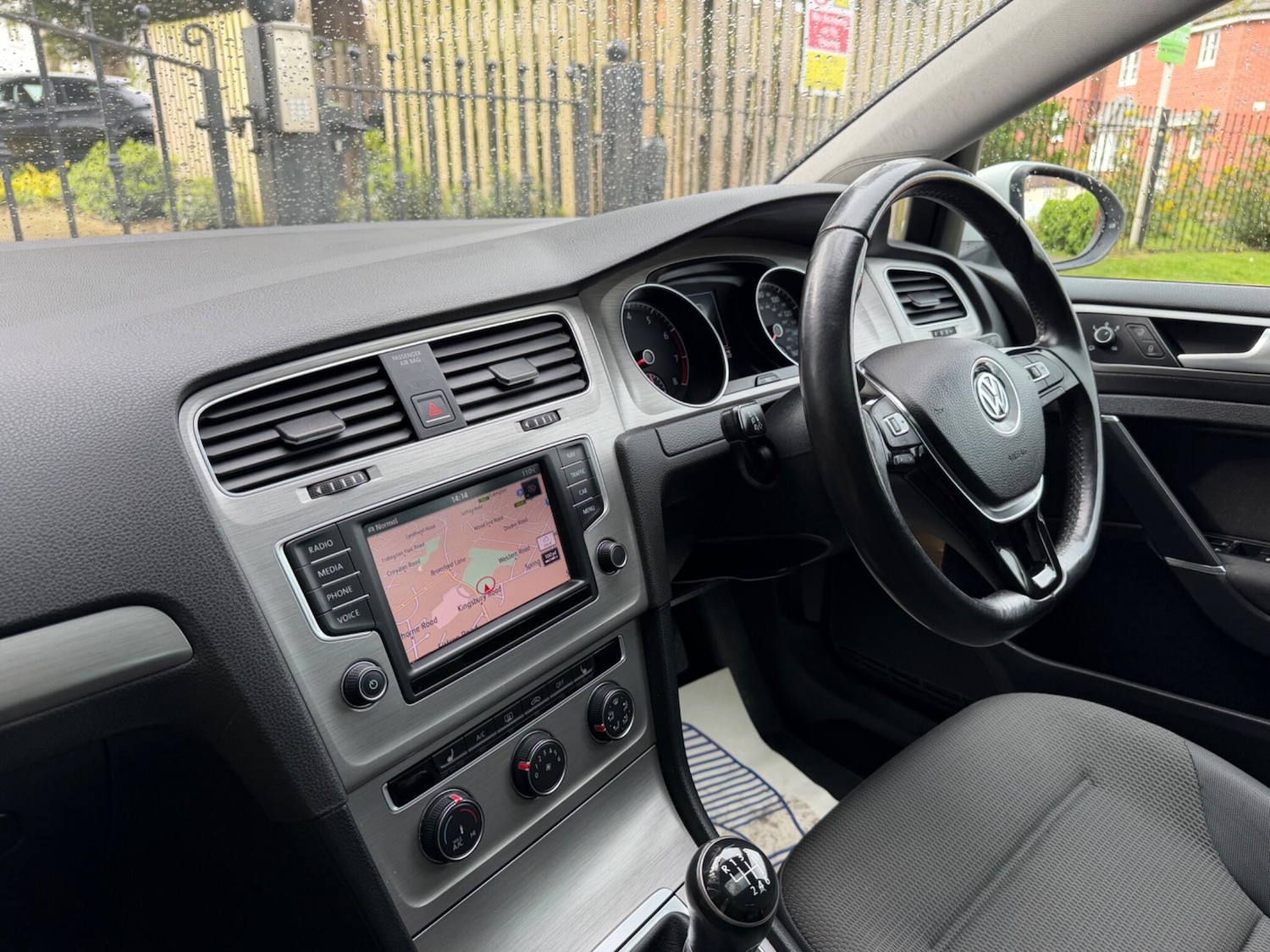 Used Volkswagen Golf 2016 for sale - 78220031: Photo 32