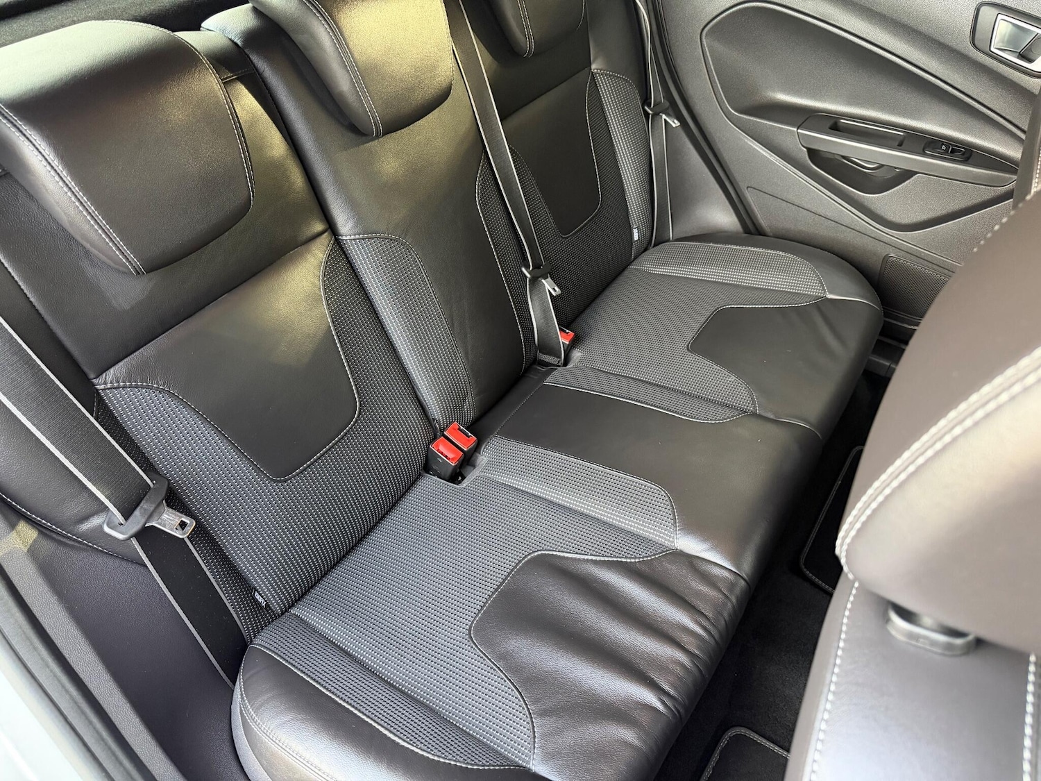 Used Ford Fiesta 2013 for sale - 76573361: Photo 20