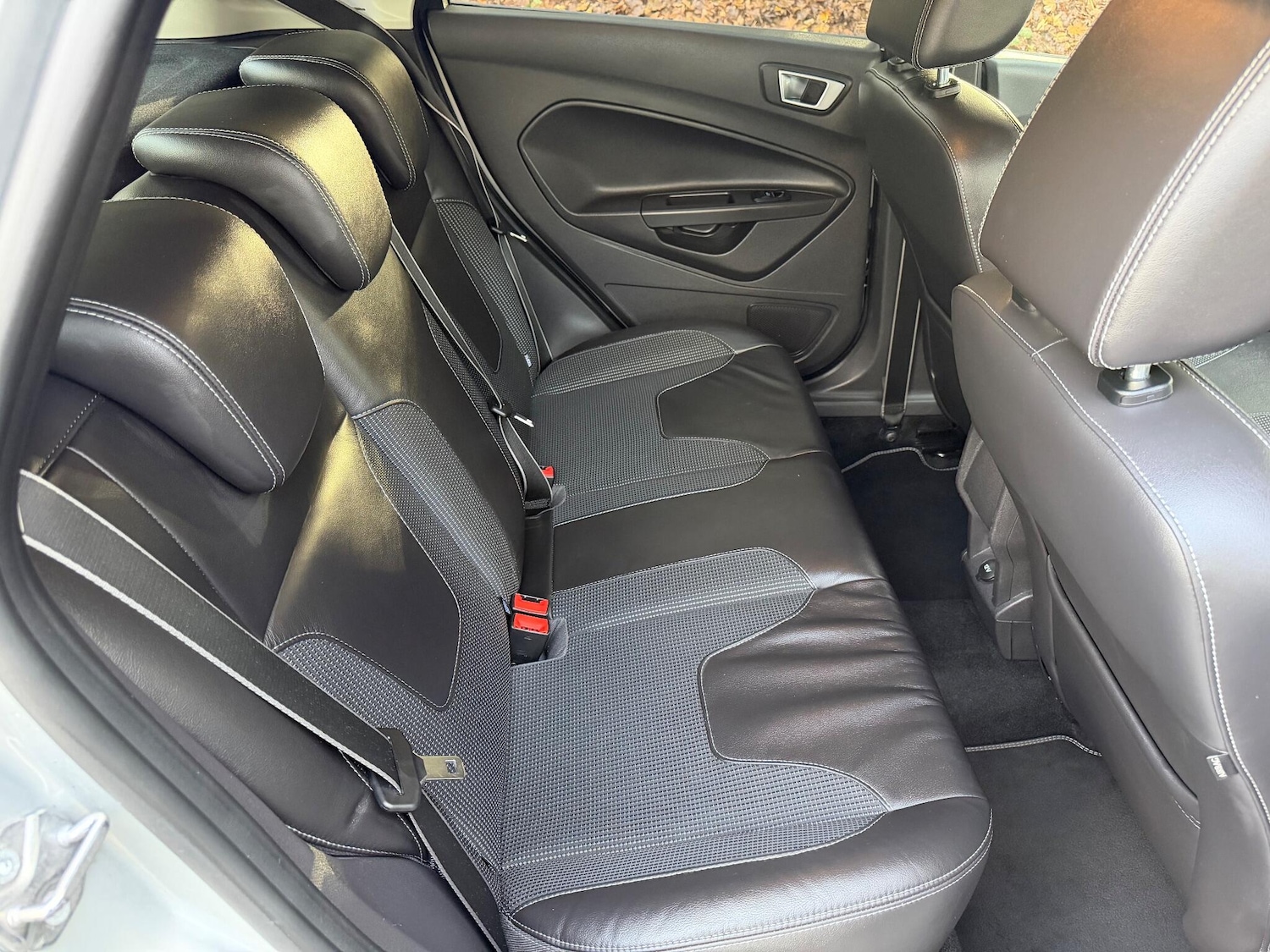 Used Ford Fiesta 2013 for sale - 76573361: Photo 21