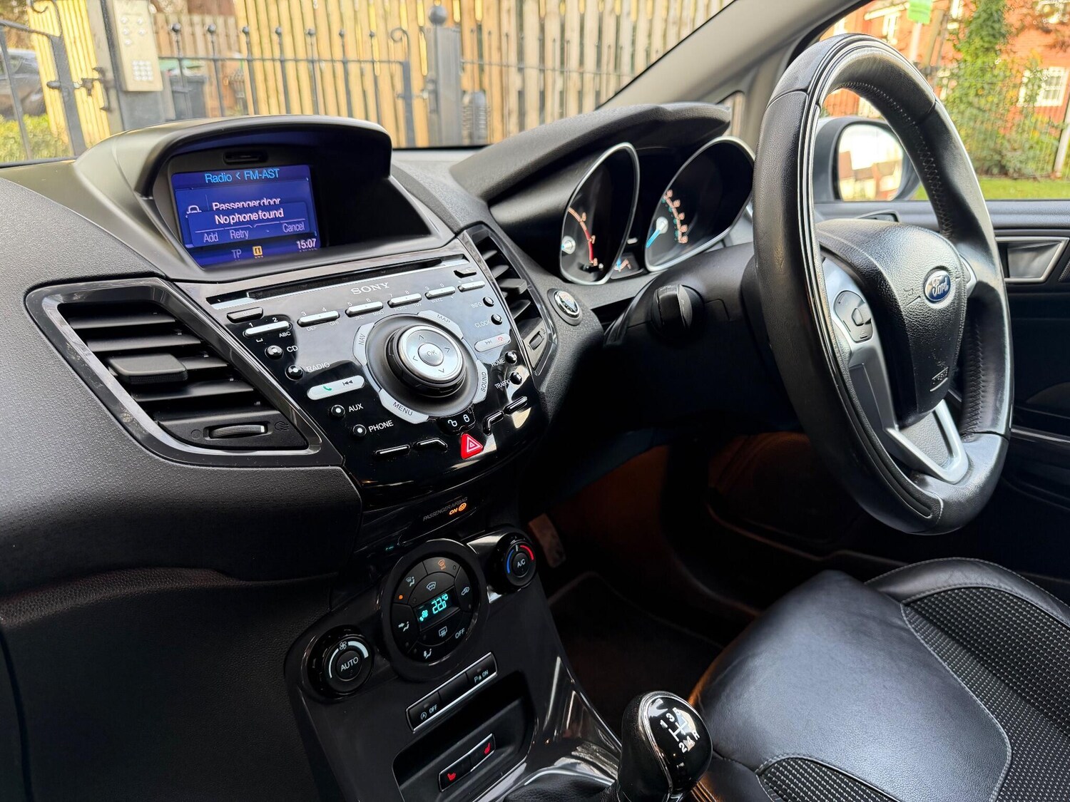 Used Ford Fiesta 2013 for sale - 76573361: Photo 25