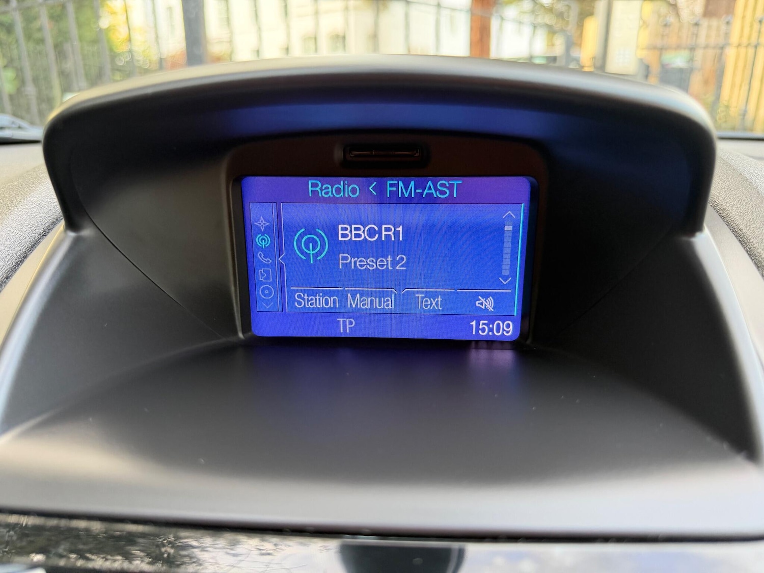 Used Ford Fiesta 2013 for sale - 76573361: Photo 32