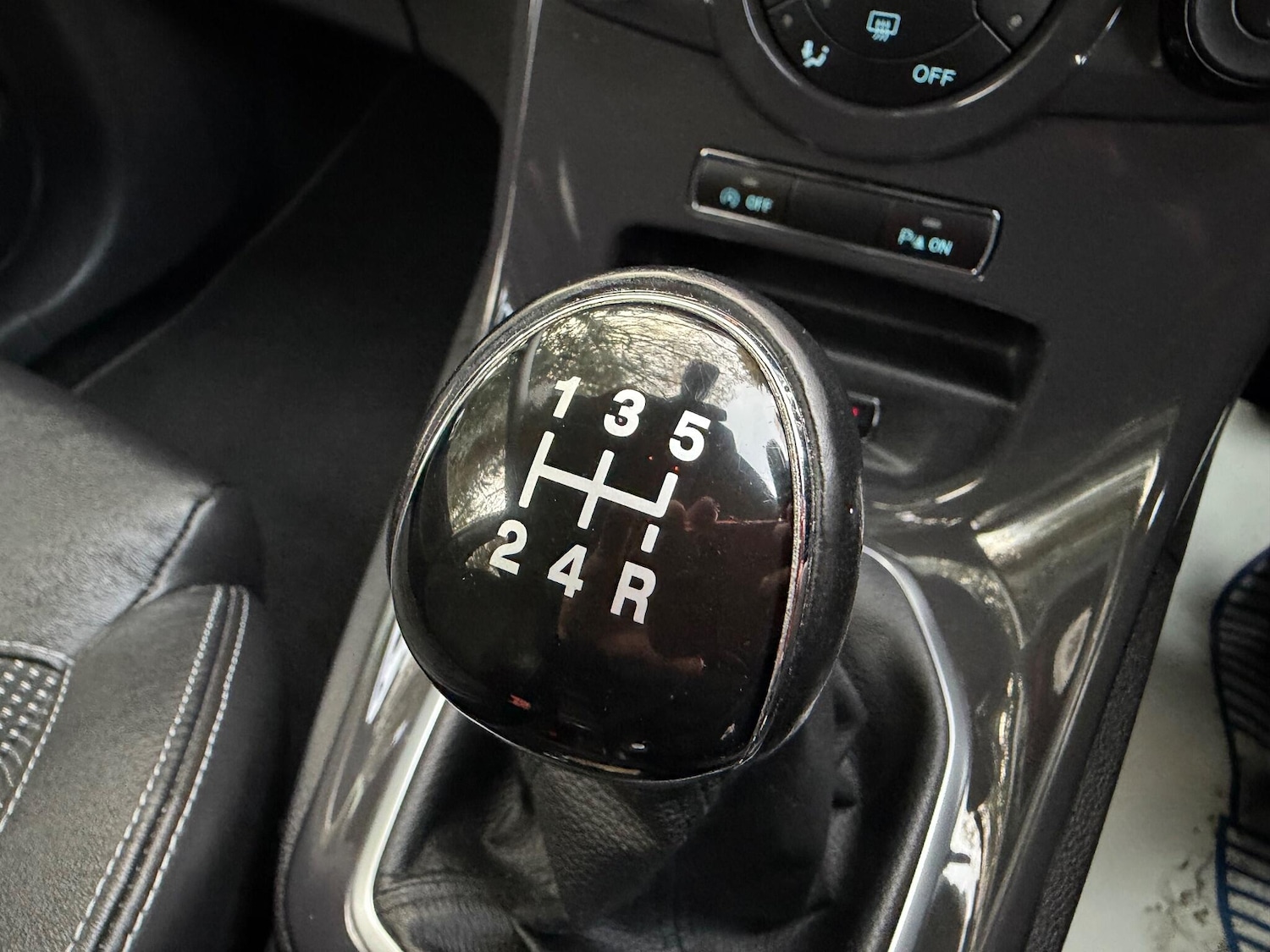 Used Ford Fiesta 2013 for sale - 76573361: Photo 34